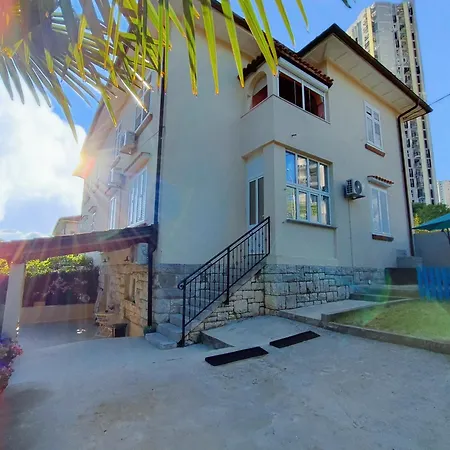 Apartment House Torretta Rijeka