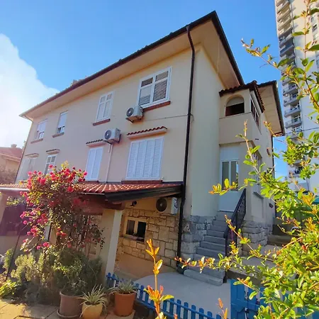 House Torretta *